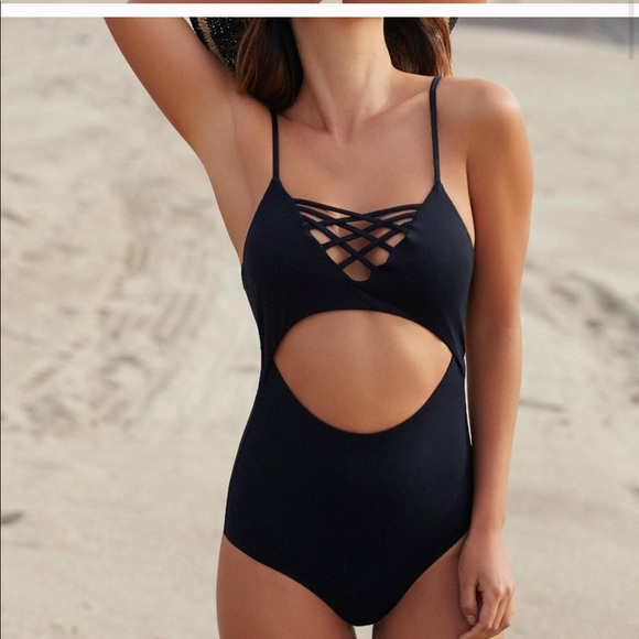 L SPACE Madi swimsuit - Picture 5 of 8